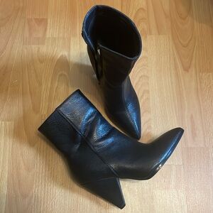 Matt & Nat Ankle Booties